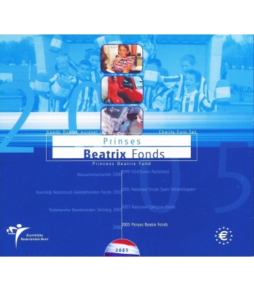 BU PAYS BAS 2005 € 34,90