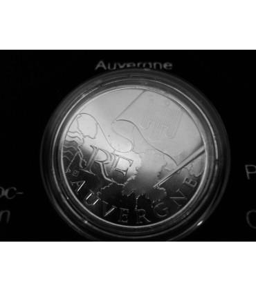 10 euros AUVERGNE 22,98 euros