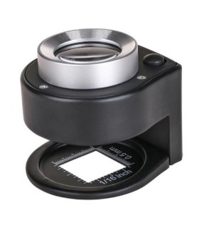 lupa x30 LED +uv €29.99